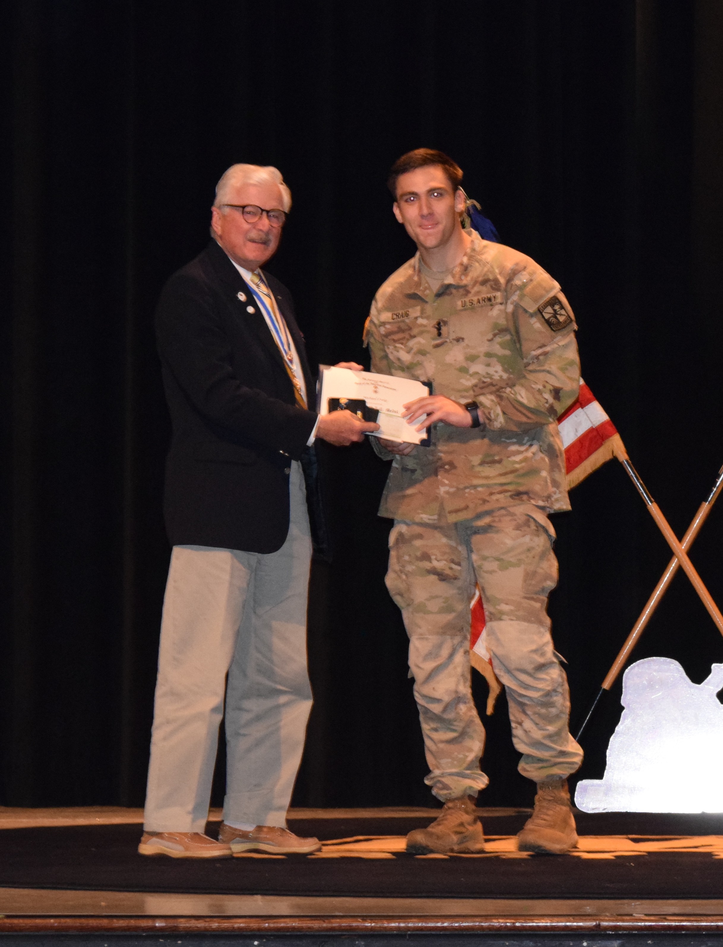 JMU Cadet receives SAR Silver ROTC Medal
